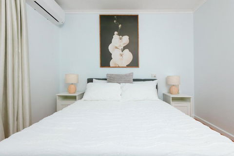 Modern Cozy Retreat-4Bedroom, Full Kitchen, Coffee Machine, Cot, Pets Allowed-Fully Fenced,FreeWifi, Netflix, 2TV - Darwin Holiday 2