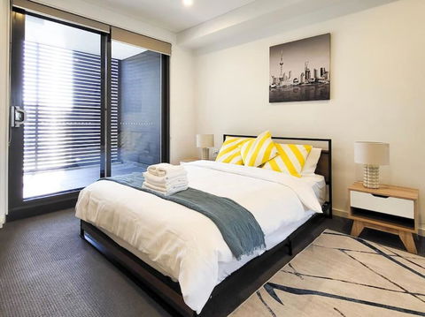 Modern Elegance: 2 Bedroom Oasis W/ Free Parking - Darwin Holiday 2