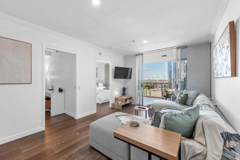 Modern On Mary - 1Bed 1Bath Study 1Car Views - CBD - Darwin Holiday 0