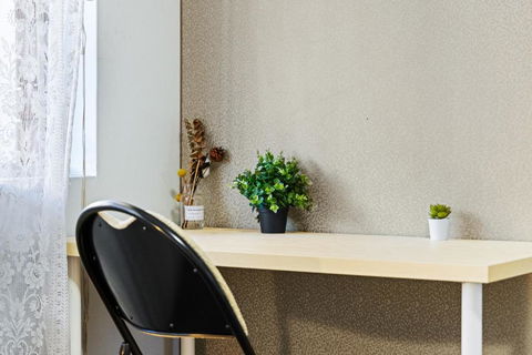 Modern Private Single Room - Centrally Located At Liverpool - Shared Bathroom - Darwin Holiday 2
