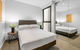 Modern Southbank 2-Bed Apartment With Gym & Pool - thumb 2