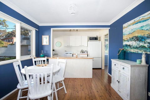 Mollymook Beach Cottage - Darwin Holiday 2