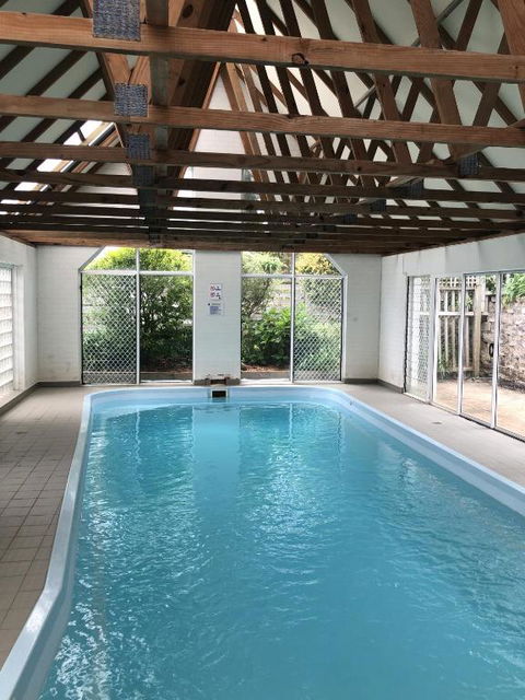 Mollymook, Holiday Home Or Villa - Golf & Surf - Darwin Holiday 2