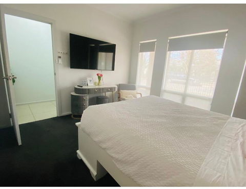 Modern Private Room With Ensuite - Darwin Holiday 1