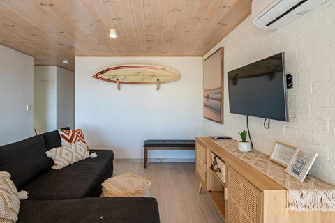 Moffat Beach Surf Retreat - Darwin Holiday 1