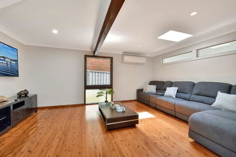 NEW PropertyBreezy Bayside Haven At Brightwaters - Darwin Holiday 2