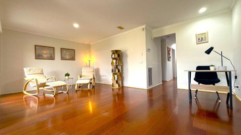 Near Airport And Easy To Melbourne CBD By GoodLive - Darwin Holiday 3