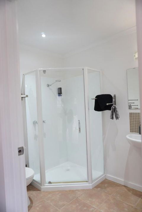 Mt Buller Stayz - Darwin Holiday 3