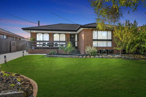 Newly Renovated House Near Melbourne Airport - Darwin Holiday 2