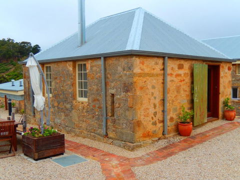 Morialta Barns - Darwin Holiday 0