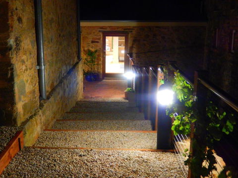 Morialta Barns - Darwin Holiday 2