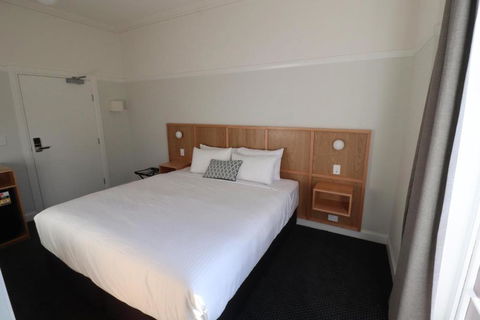 Mortdale Hotel - Darwin Holiday 3