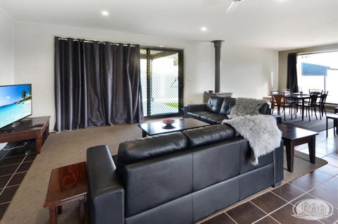 Mr & Mrs Smith - Darwin Holiday 1