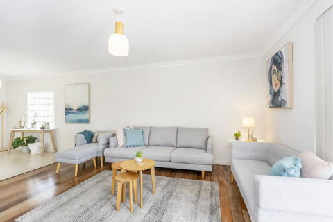 Mt Hawthorn Family Home - EXECUTIVE ESCAPES - Darwin Holiday 0