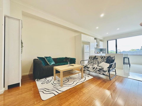 Mt Waverley Spacious 2br2ba Parking Wifi Balcony - Darwin Holiday 2