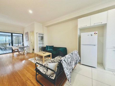 Mt Waverley Spacious 2br2ba Parking Wifi Balcony - Darwin Holiday 3