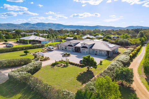 Mudgee Guesthouse - Darwin Holiday 3