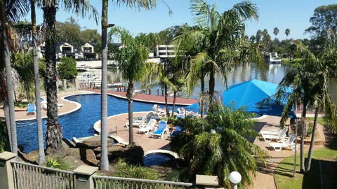 Mulwala Lakeside Apartment - Darwin Holiday 3