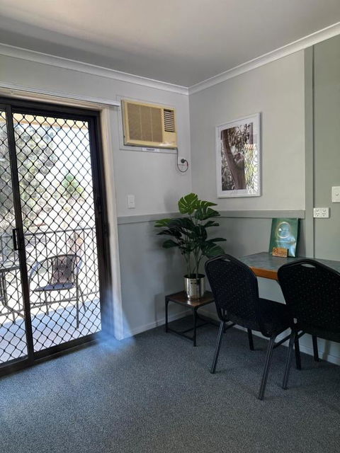 Murgon Motor Inn - Darwin Holiday 3