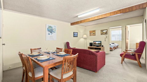 Myee Court - Darwin Holiday 2