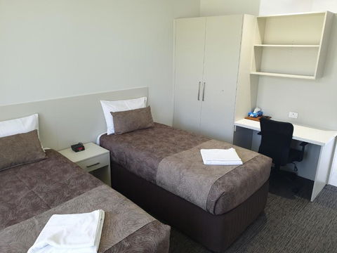 Naracoorte Hotel Motel - Darwin Holiday 2