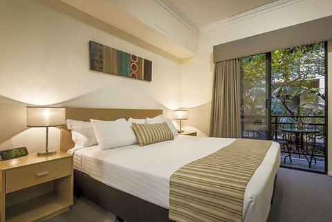 Narnia In Northbridge - One Bedroom - Darwin Holiday 1