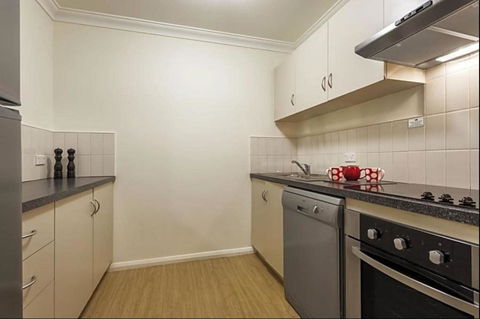 Narnia In Northbridge - One Bedroom - Darwin Holiday 3