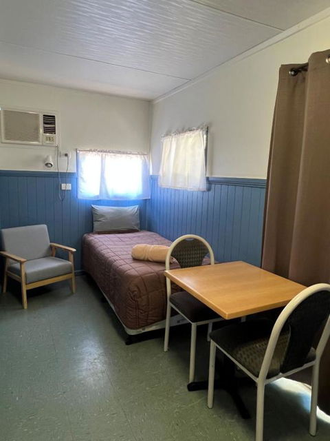 Narrabri Motel And Caravan Park - Darwin Holiday 2