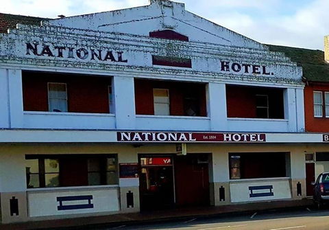 National Smokehouse Hotel Coleraine - Darwin Holiday 0