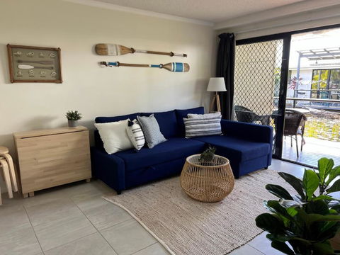 Nautical Stylish Ground Level 1 Bedroom Unit - Darwin Holiday 0