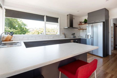 Near The CBD Perfect For Large Groups & Parking - Darwin Holiday 0