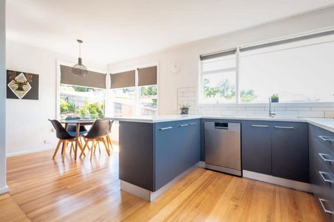 Near The CBD Perfect For Large Groups & Parking - Darwin Holiday 2
