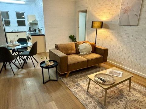 Neat 2 Bedroom Apartment, With Free Parking - Darwin Holiday 0