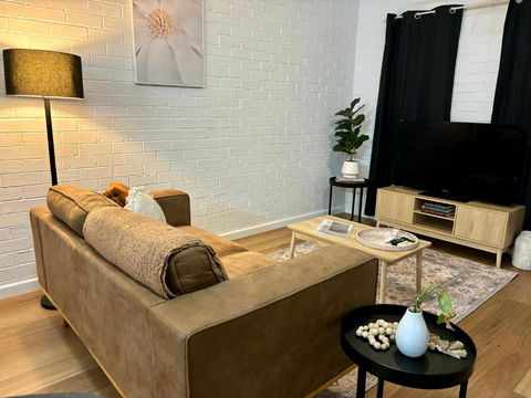Neat 2 Bedroom Apartment, With Free Parking - Darwin Holiday 1