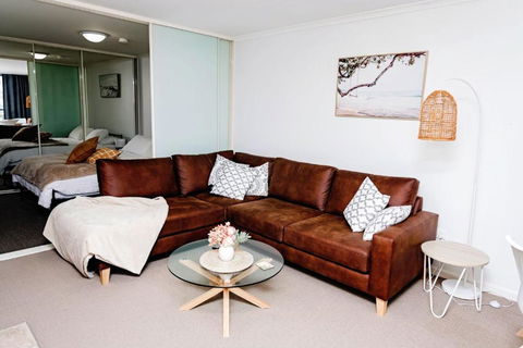 Nesuto Apartments - Unit 516 - Darwin Holiday 1