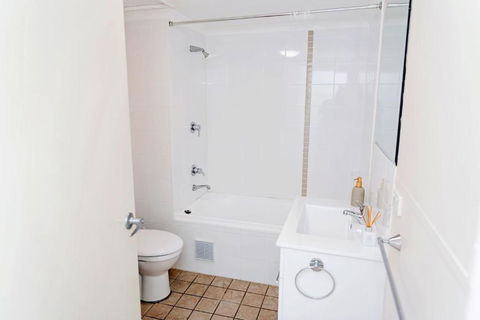 Nesuto Apartments - Unit 516 - Darwin Holiday 2
