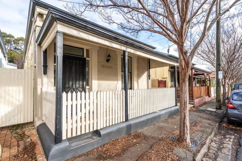 Netley Cottage Eastwood - Darwin Holiday 3