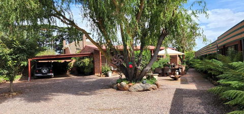 New Horizons Farm Stay - Darwin Holiday 2