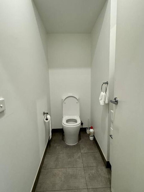 New House Near Monash Hospital, Just A 3-min Walk - Darwin Holiday 3