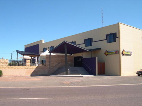 New Whyalla Hotel - Darwin Holiday 0