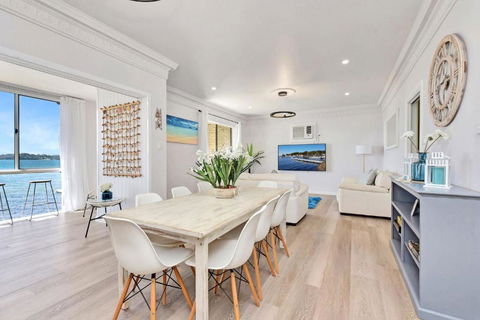 New Property Silverwater Serenity Shores Absolute Waterfront On The Lake - Darwin Holiday 2