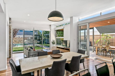 Mosman Park Prestige - Darwin Holiday 2