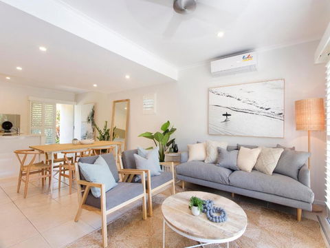 Noosa Parade Townhouse W/ Terrace By Stay Noosa - Darwin Holiday 3