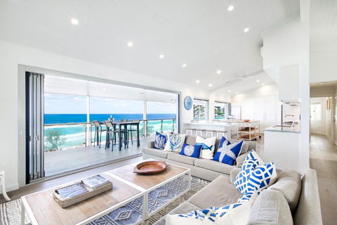 Ocean Panorama With Private Pool! - Darwin Holiday 1