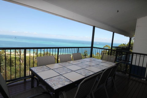 Nirvana - Darwin Holiday 0