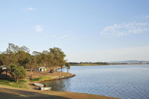 NRMA Lake Somerset Holiday Park - Darwin Holiday 0