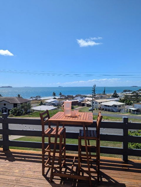 Newly Renovated With Ocean Views - Darwin Holiday 0