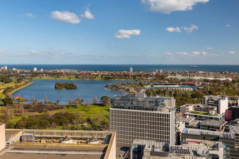 Nice 1 Bedroom Close To Albert Park Lake 02053 - Darwin Holiday 2