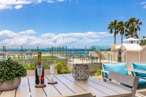 Noosa Crest Premium View Apartment 32 - Darwin Holiday 2