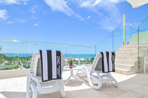 Noosa Crest Penthouse 40 - Darwin Holiday 1